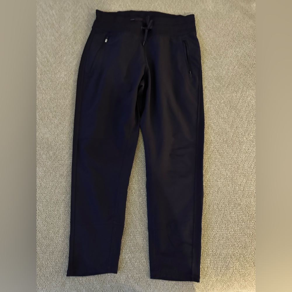Plum lounge capris